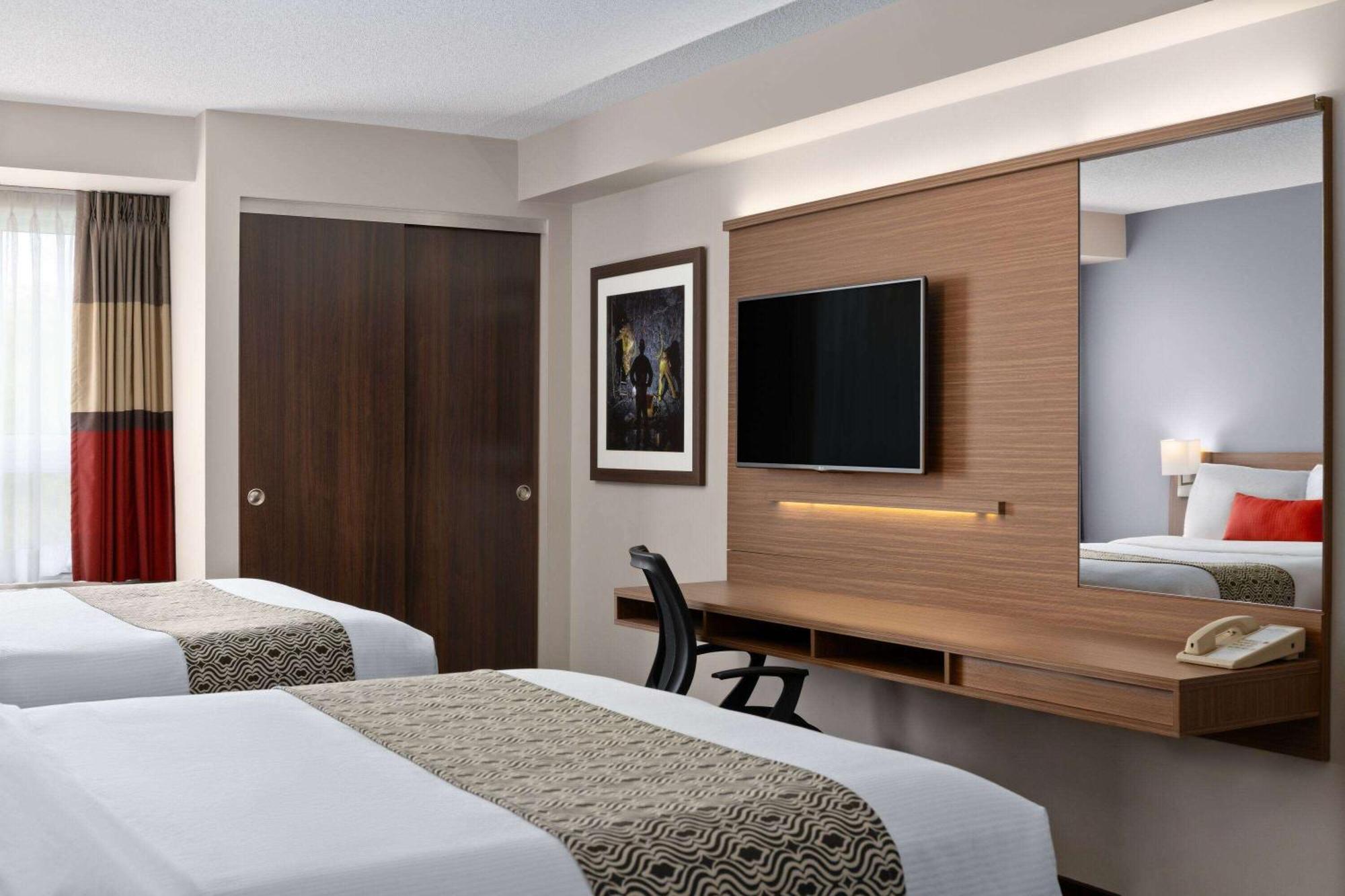 Microtel Inn & Suites By Wyndham Kirkland Lake Εξωτερικό φωτογραφία