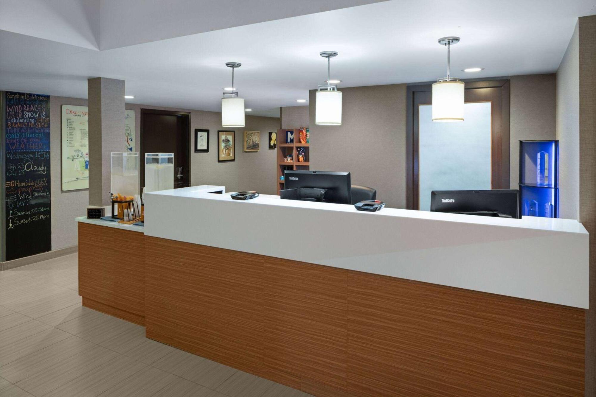 Microtel Inn & Suites By Wyndham Kirkland Lake Εξωτερικό φωτογραφία