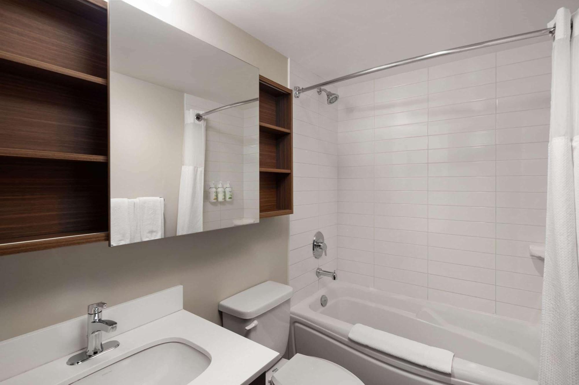 Microtel Inn & Suites By Wyndham Kirkland Lake Εξωτερικό φωτογραφία