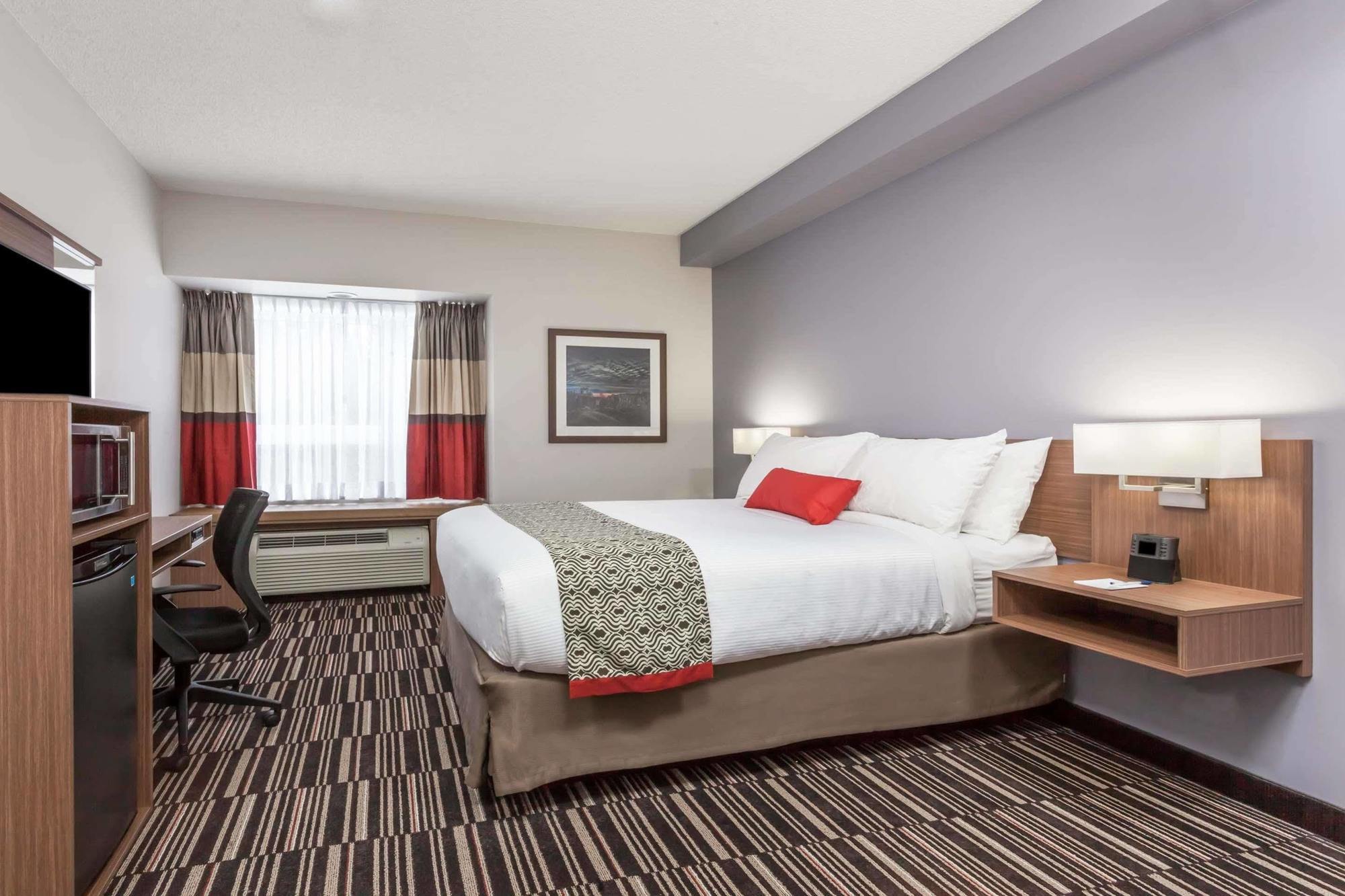 Microtel Inn & Suites By Wyndham Kirkland Lake Εξωτερικό φωτογραφία